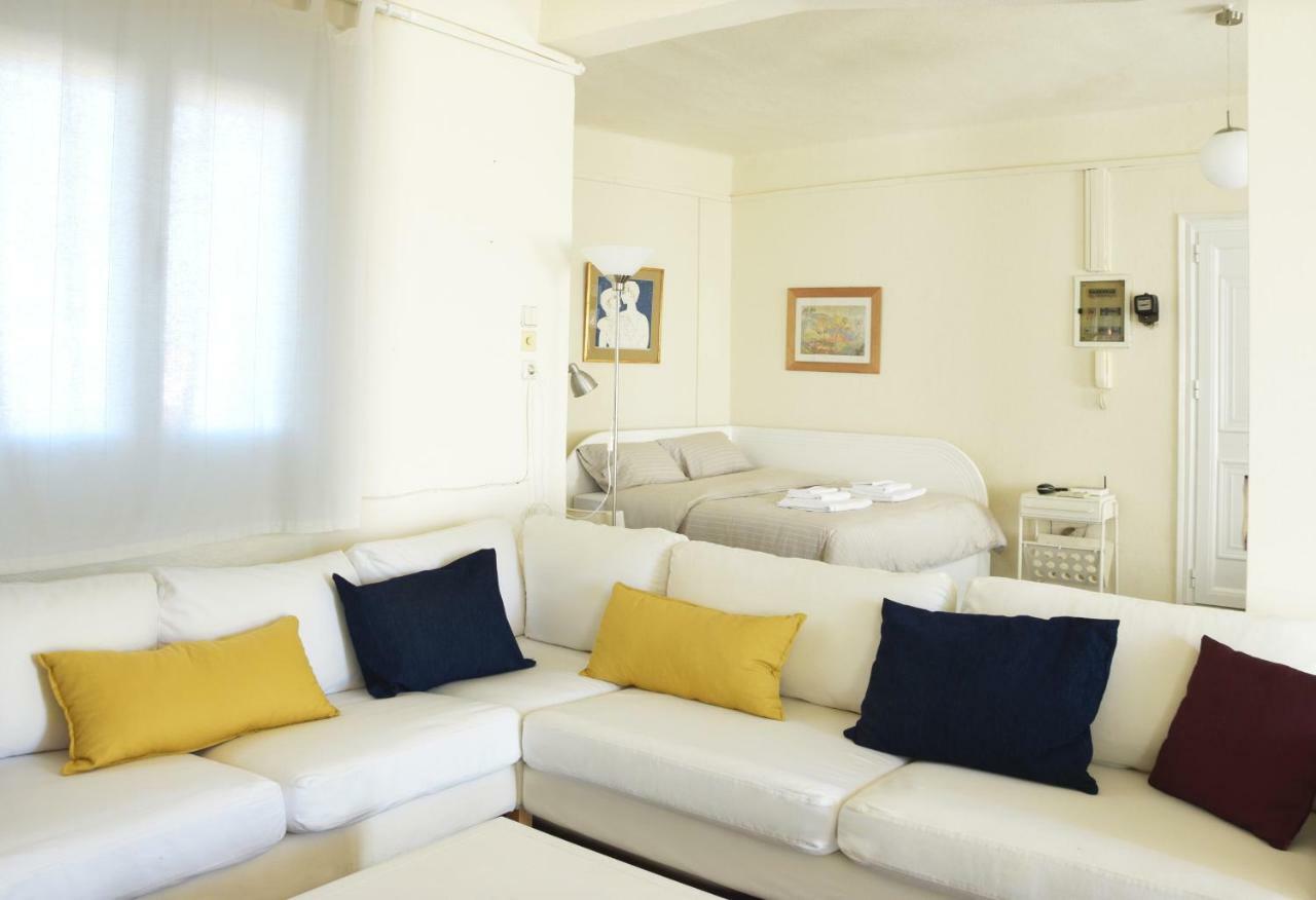 Apartment With Rooftop Terrace & Acropolis View เอเธนส์ ภายนอก รูปภาพ