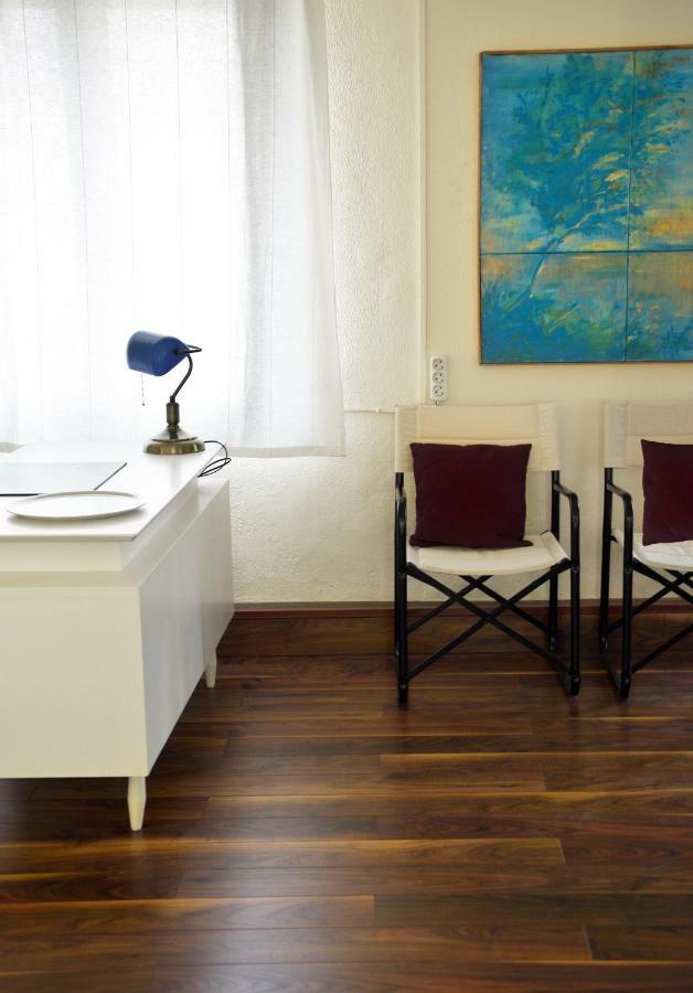 Apartment With Rooftop Terrace & Acropolis View เอเธนส์ ภายนอก รูปภาพ