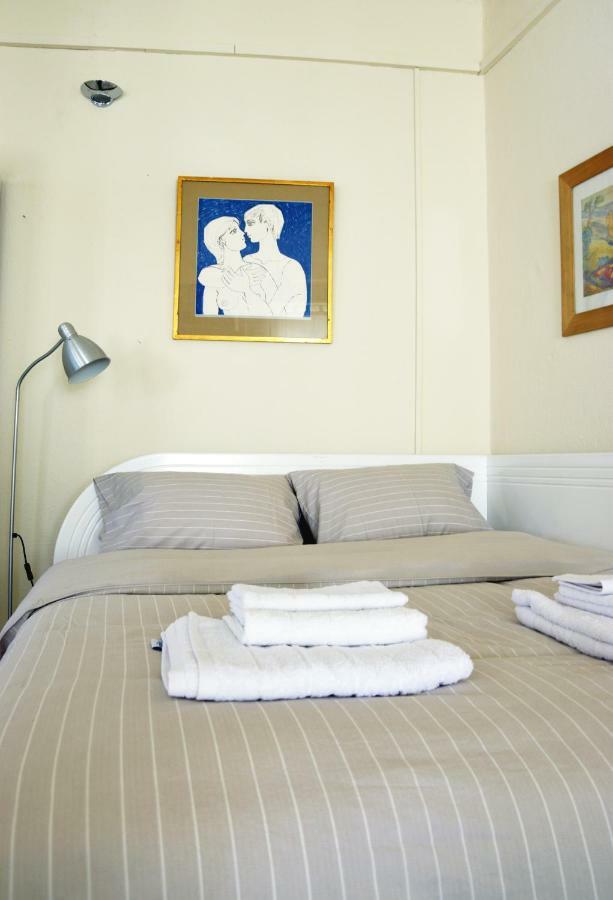 Apartment With Rooftop Terrace & Acropolis View เอเธนส์ ภายนอก รูปภาพ